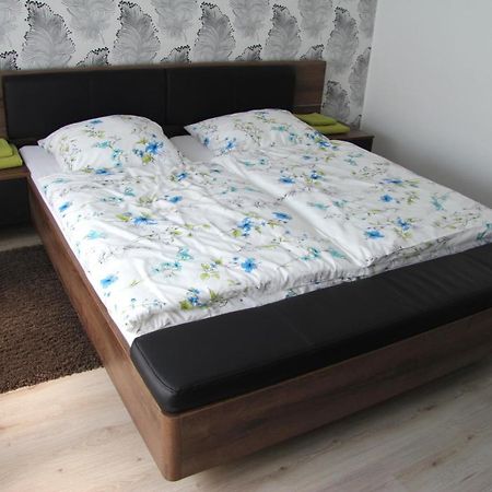 Geraeumige 4 Zimmer Wohnung An Den Kaiserthermen Trier Dış mekan fotoğraf